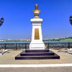 Памятник обер-берггауптману А. Ф. Дерябину на набережной Ижевского пруда