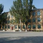 Каспийск. Городская гимназия