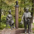 Памятник семье Гумилёвых