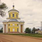 Церковь Богоявления Господня, вид со стороны апсиды. Май 2014 г. Фото: Анатолий Максимов.