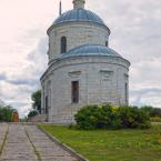 Никольская церковь, вид со стороны алтарной апсиды. Июль 2015 г. Фото: Анатолий Максимов.