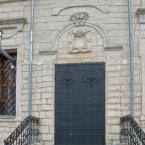 Крыльцо и входная дверь в храм. Июль 2015 г. Фото: Анатолий Максимов.