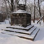 Поселок Краснолесье. Памятник немецким солдатам, погибшим в войне 1914-1918 годов. Февраль 2011 года