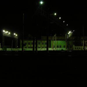 Станция Анисовка ночью, вид с перона. 23 августа 2009 года