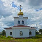 Вид на Иоанно-Предтеченскую церковь со стороны алтарной апсиды. Июнь 2018 г. Фото: Анатолий Максимов.