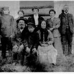 Жители д. Новосёлки: suntio Бекман Пётр с семьёй, 1900-е.