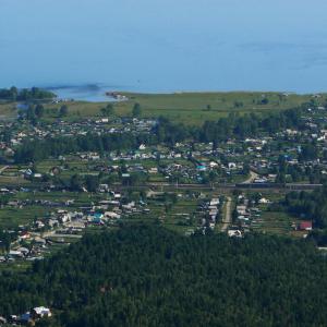 Панорама поселка Утулик, вид с горы «Три медведя».