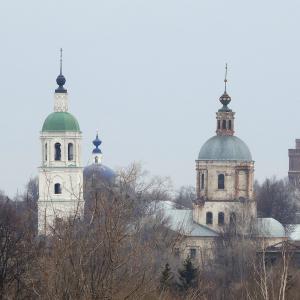 Зарайск, купола церквей города. Апрель 2013 г. Фото: Татьяна Ланская.