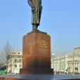 Памятник Максиму Горькому (площадь Тверская Застава)